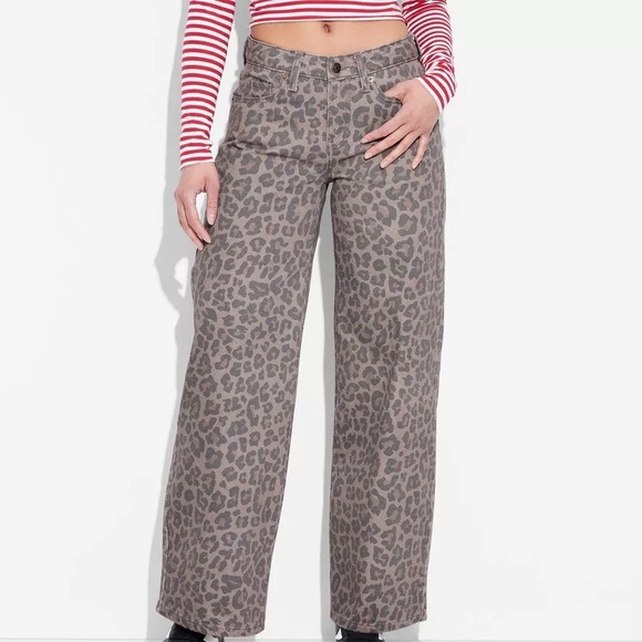 Wild Fable Leopard / Cheetah Print Pants Low Rise Baggy Jeans - Picture 2 of 7